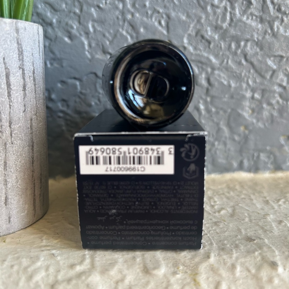 Dior Sauvage Elixir Men’s Travel Size NIB - Picture 6 of 7